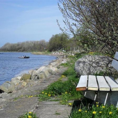 Hotel-Pension Zur Mole Wiek auf Rügen Exterior foto